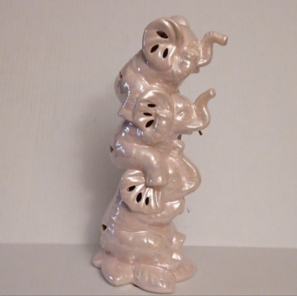 4/$80 New Pink 3 Elephant Tower Scent Figurine